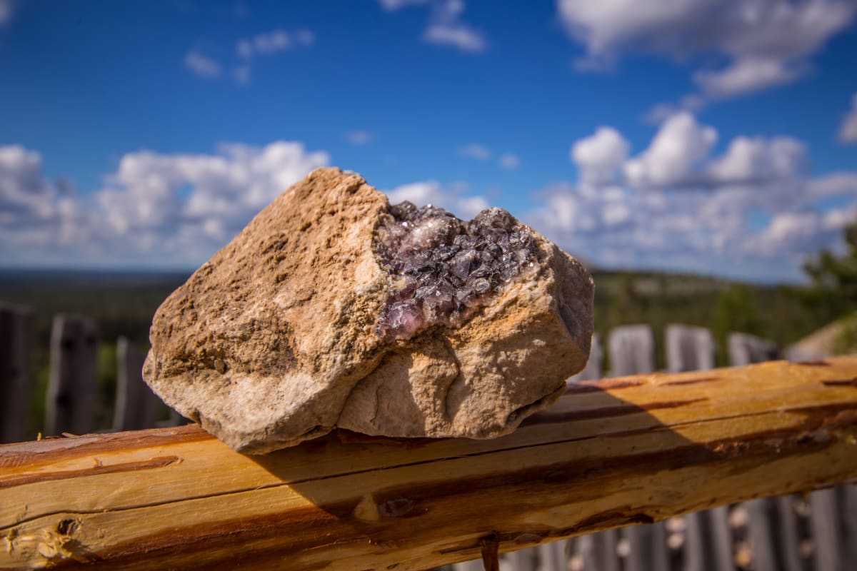 罗斯托夫的紫水晶矿山| Visit Finland